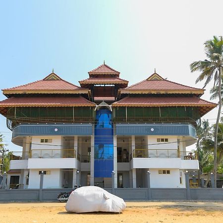 Oyo 11891 Amare Beach Resorts Alappuzha Kültér fotó