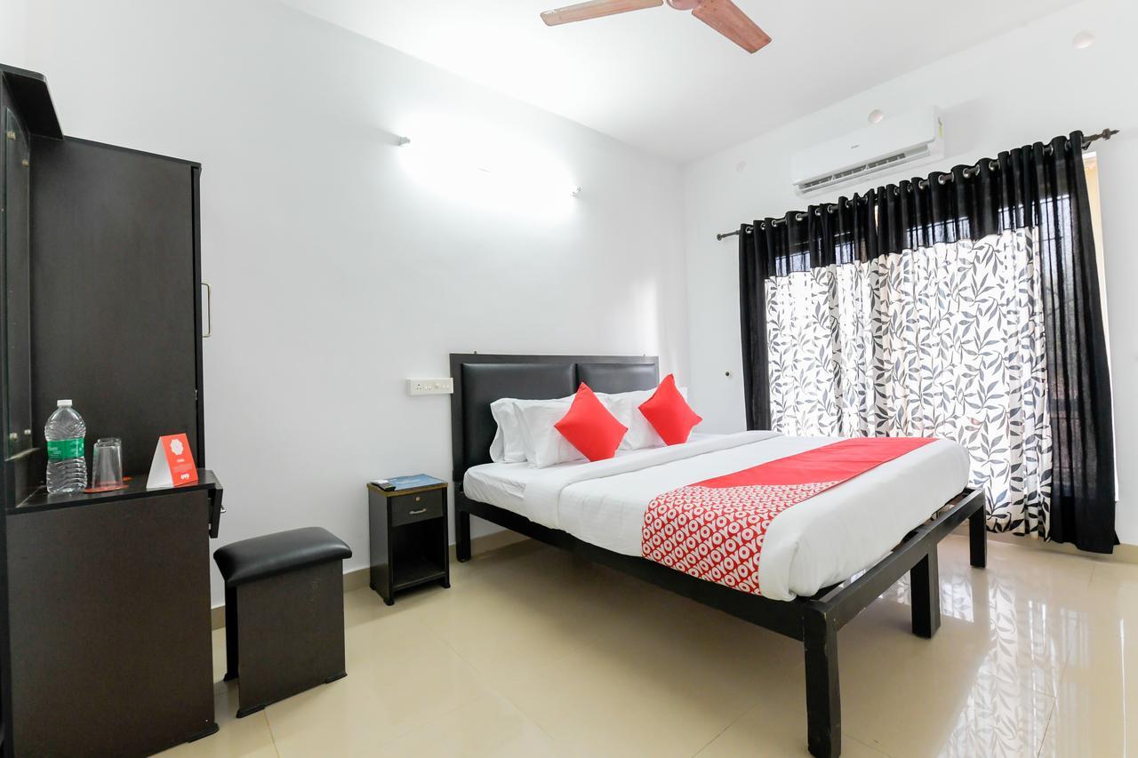 Oyo 11891 Amare Beach Resorts Alappuzha Kültér fotó