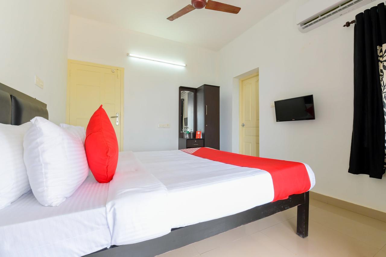 Oyo 11891 Amare Beach Resorts Alappuzha Kültér fotó